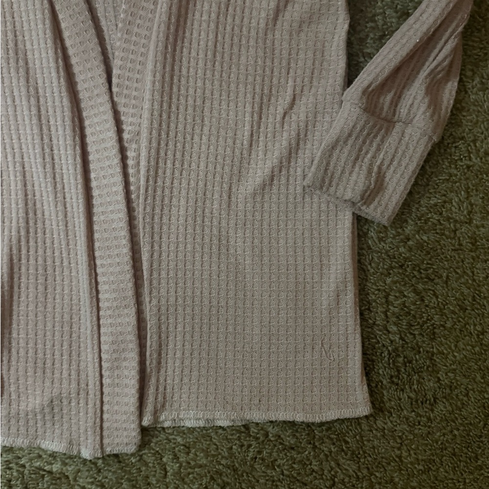 Blush Pink Cropped Sweater with Puff Sleeves - Picture 3 of 6